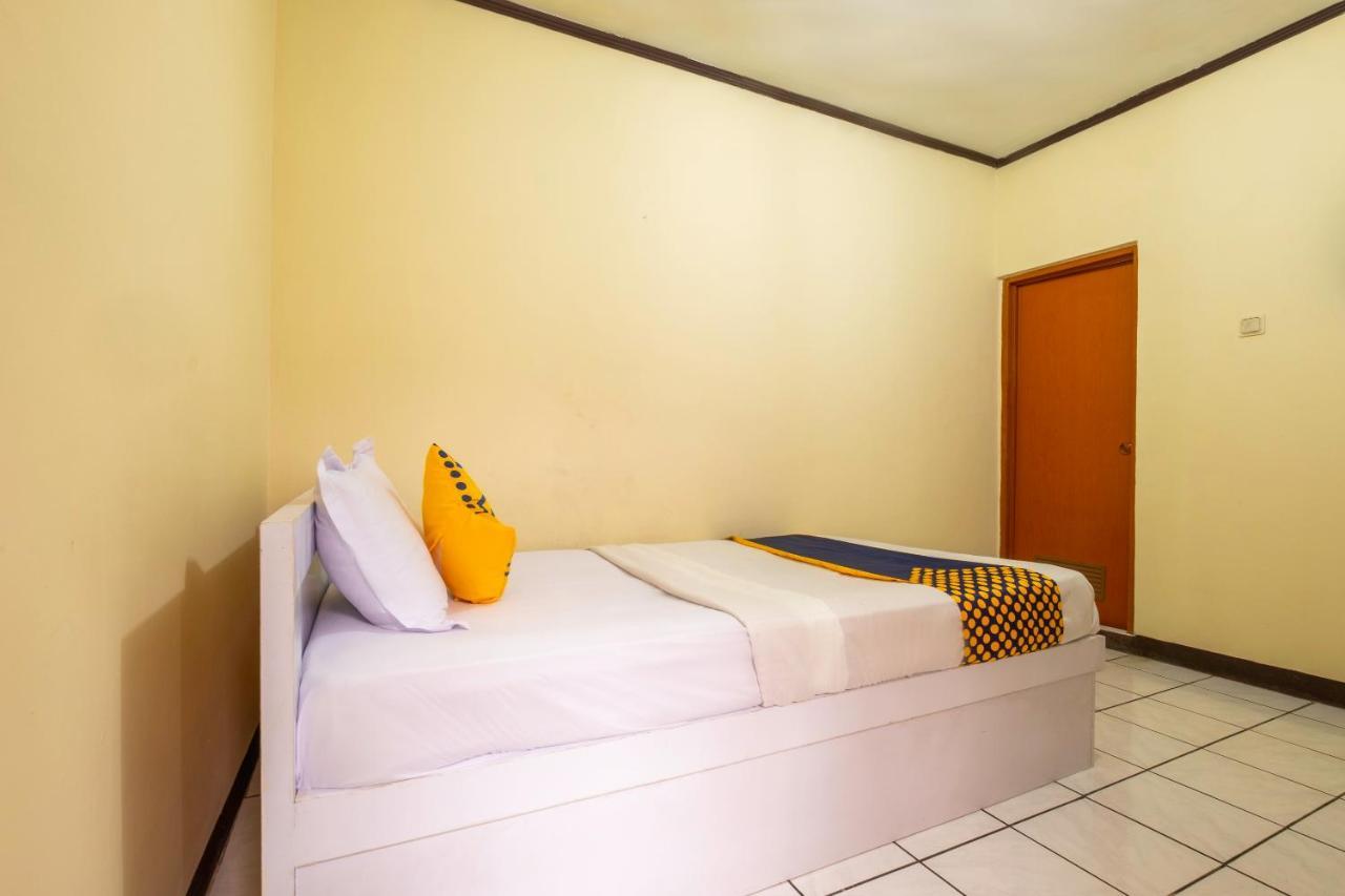 สปอต ออน 2672 บี เอ็ม เนียร์ อาร์เอสไอเอ โกตา บันดุง Hotel ภายนอก รูปภาพ