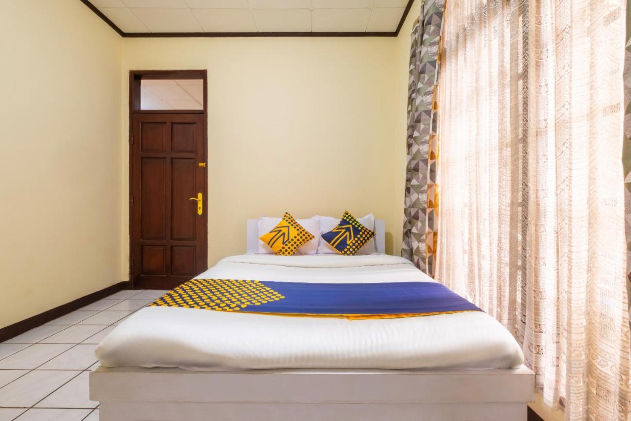 สปอต ออน 2672 บี เอ็ม เนียร์ อาร์เอสไอเอ โกตา บันดุง Hotel ภายนอก รูปภาพ